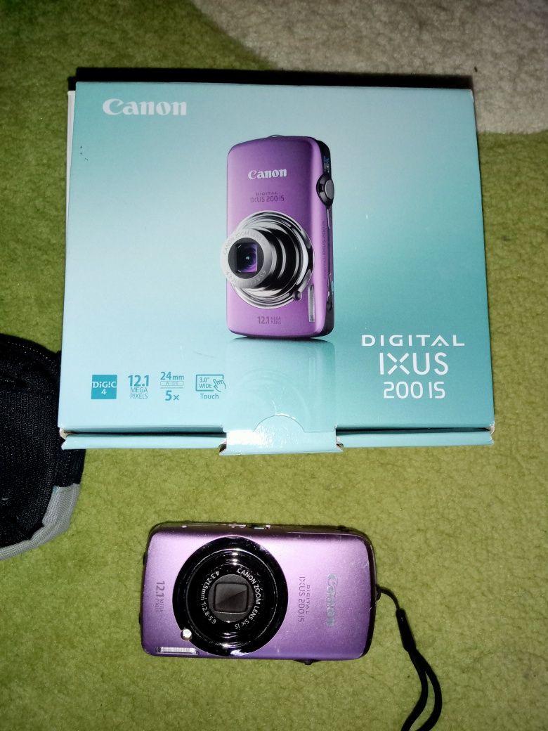 Цифровая  фотокамера Canon Digital Ixus 200IS