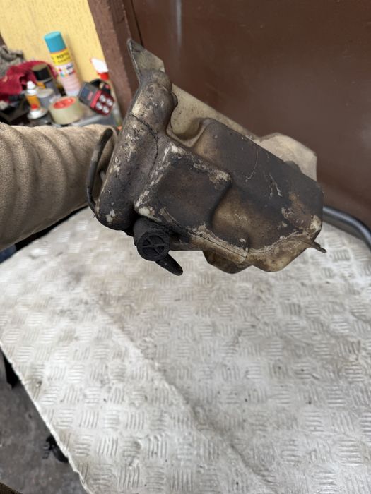 Бачок омывателя хонда аккорд 1999год honda accord 6