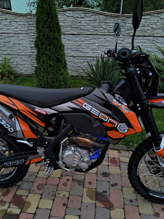 Продам Geon gns 300