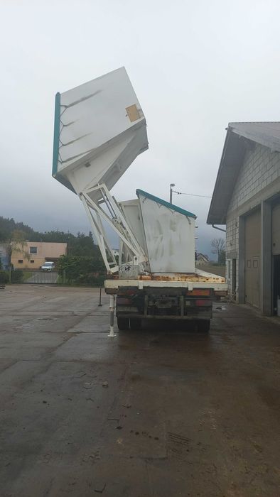 hakowiec kontener samowyładowcza koleba pojemniki