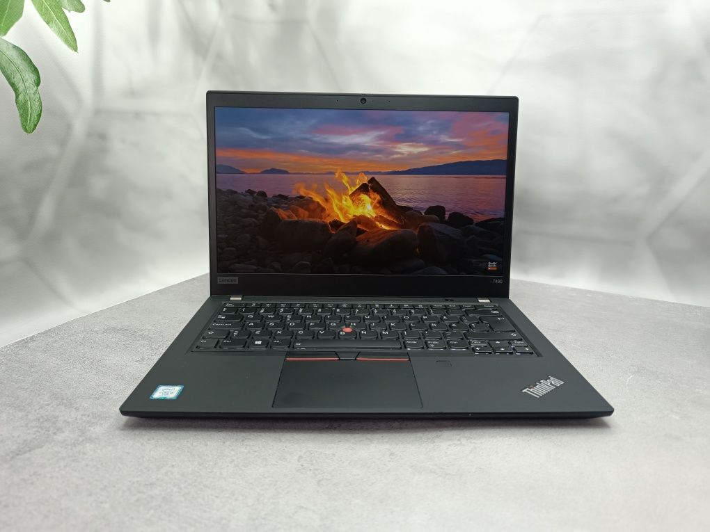Ноутбук Lenovo ThinkPad T490/i5-8365U/8 ГБ/256 GB/14.0 " Full HD IPS