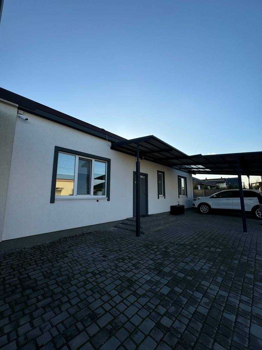 Продаж дуплекса з ремонтом в Хуторку