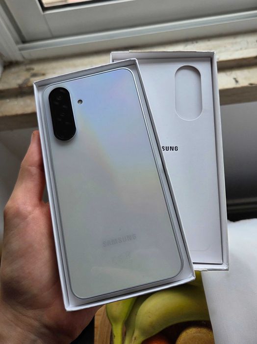 Samsung Galaxy A36 5G [SM-A366B] 8/256 GB + 2 Cases, [No Signs of Use]