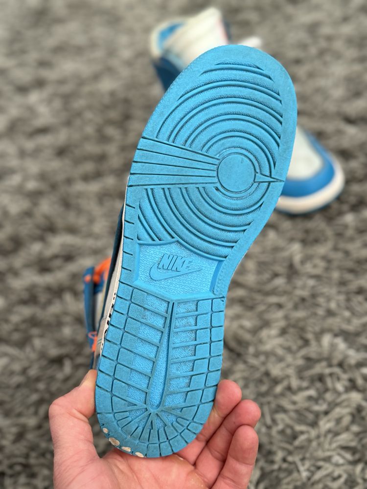 Кроссовки  Nike Jordan 1 Retro High Off-White University Blue