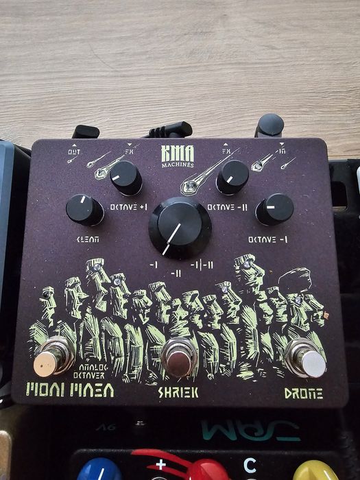 KMA Moai Maea oktawer fuzz analog