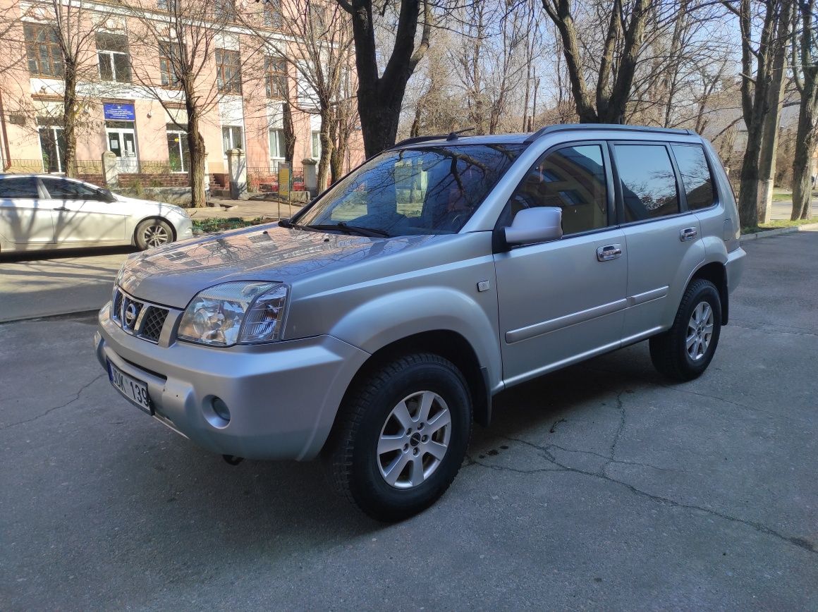 Авто для ЗСУ 4×4 Nissan X-TRAIL