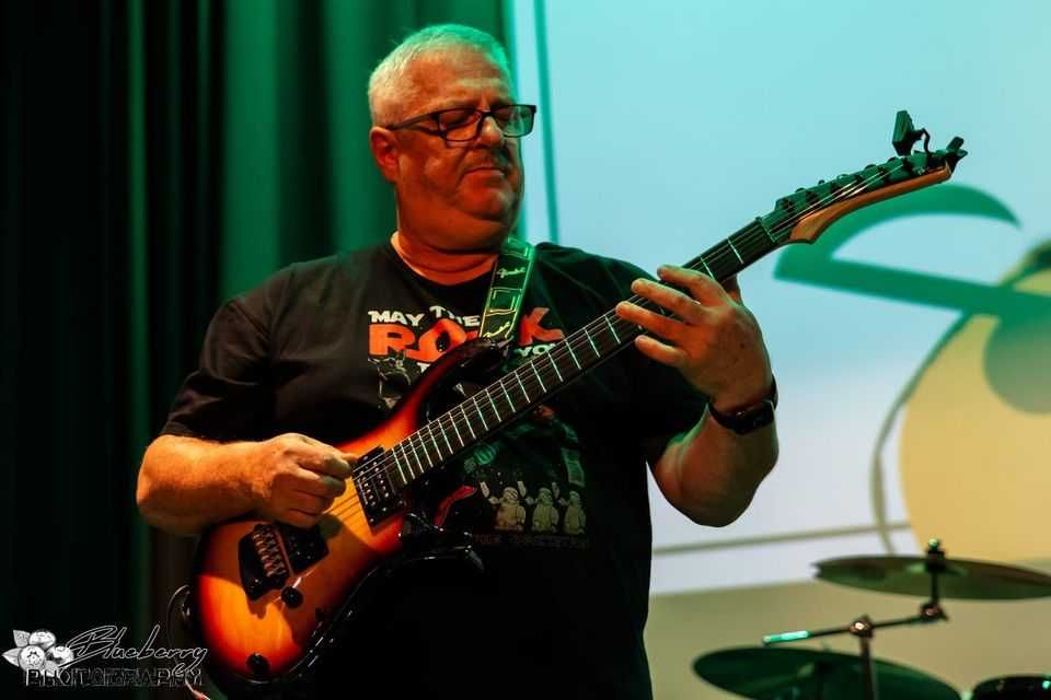 Gitara elektryczna Parker PDF 100