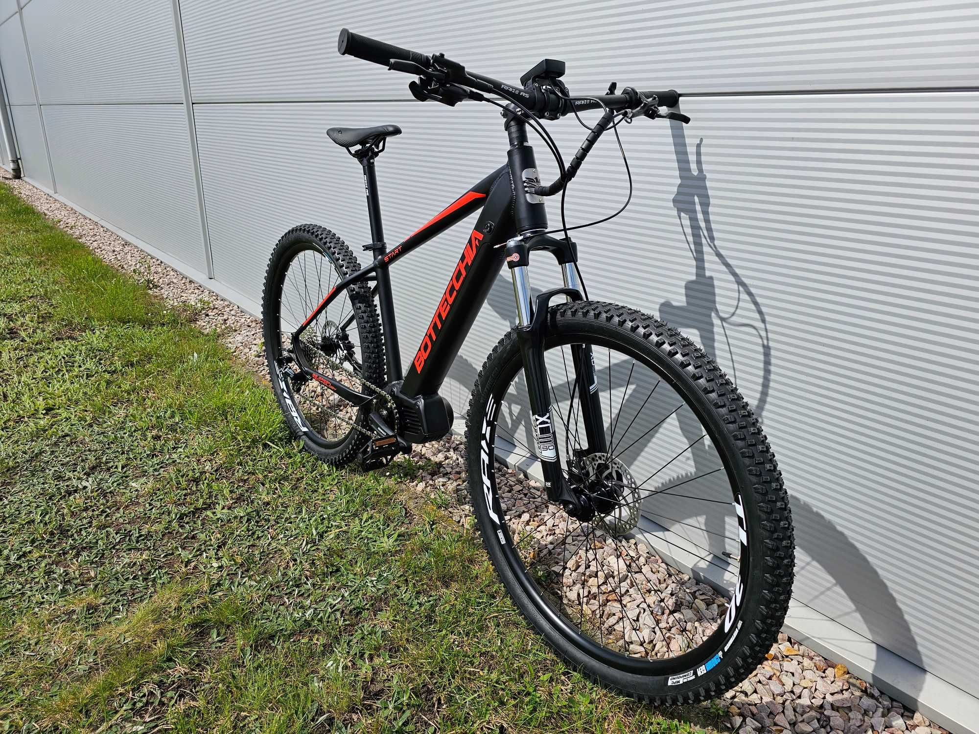 Rower elektryczny MTB BOTTECCHIA BE32 29" SRAM X5, rama 17/44