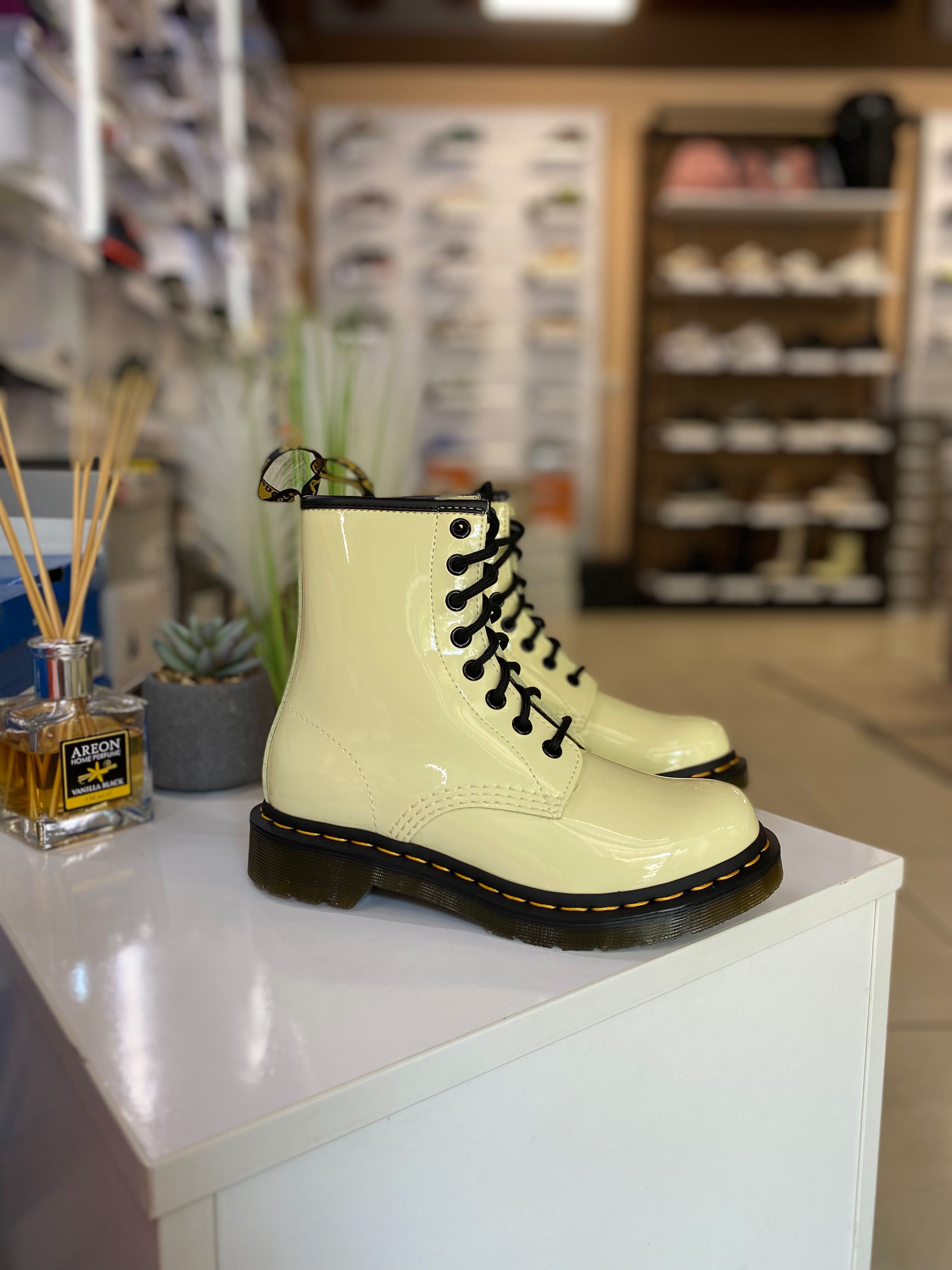 Женские оригинальные ботинки сапоги Dr Martens 27216282 1460