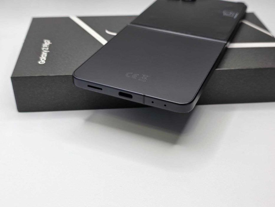 Samsung Galaxy Z Flip 7 12/256 Європа