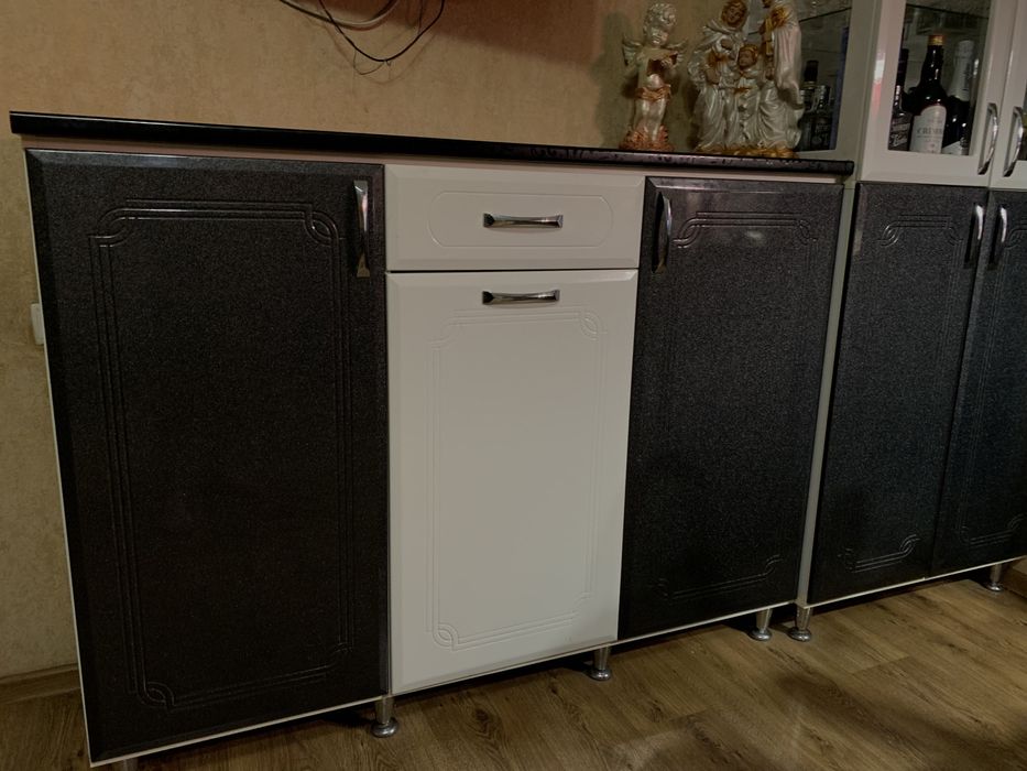 Шафа для кухні