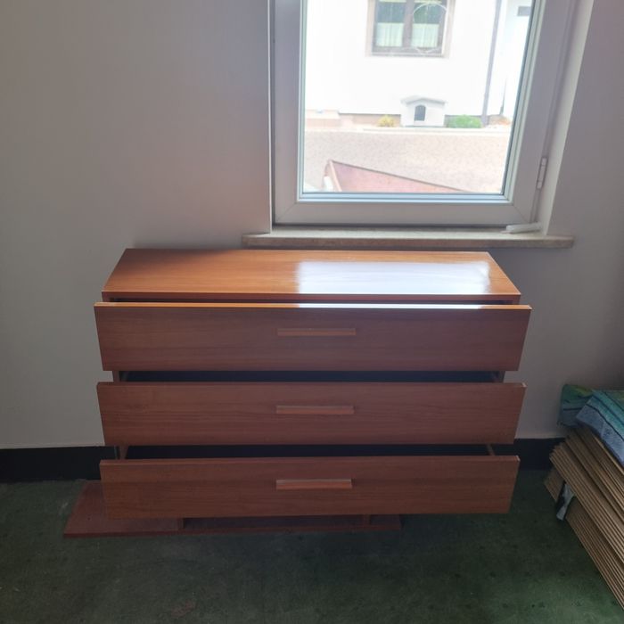 Szafka do przedpokoju wiszaca 3 szuflady