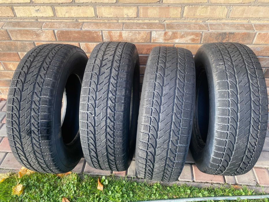 BFGoodrich Winter Slalom  225/70 R16 103S