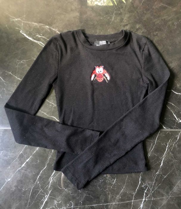 Bershka czarna bluzka w prążki z długim rękawem Mulan Mushu XS 34 DB