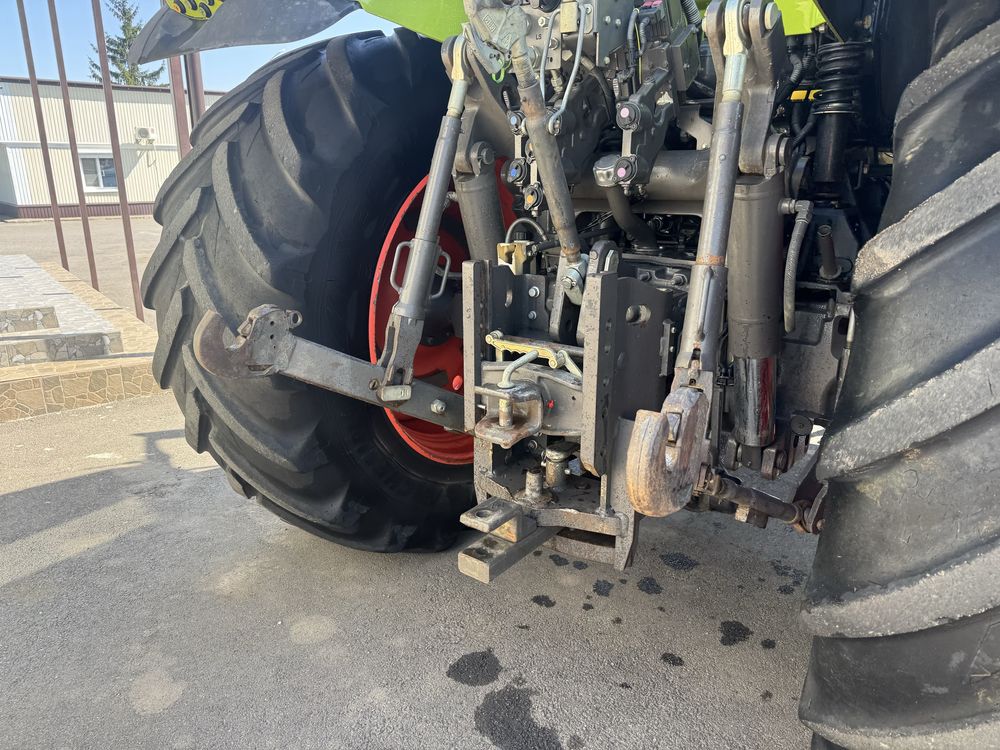 Продам трактор Claas AXION 810
