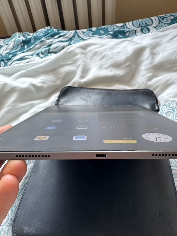 iPada Pro 12,9” 256GB 5 generacji