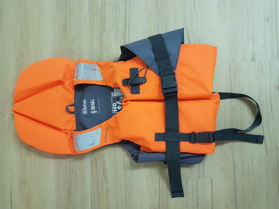 Kapok dziecka  Decathlon 30/40 kg, nowy!
