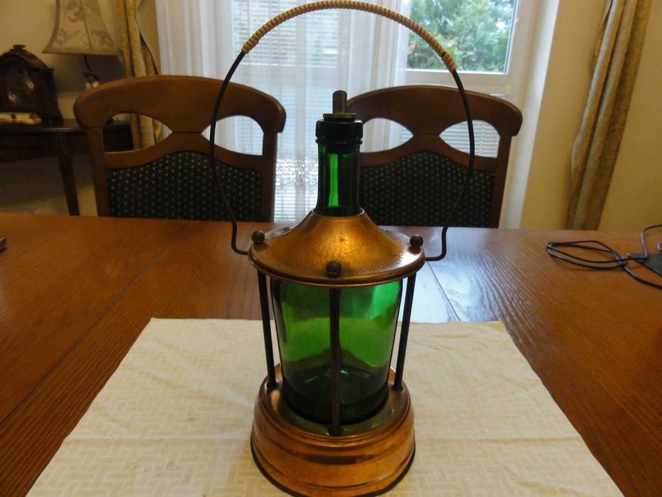 stara butelka z pozytywką