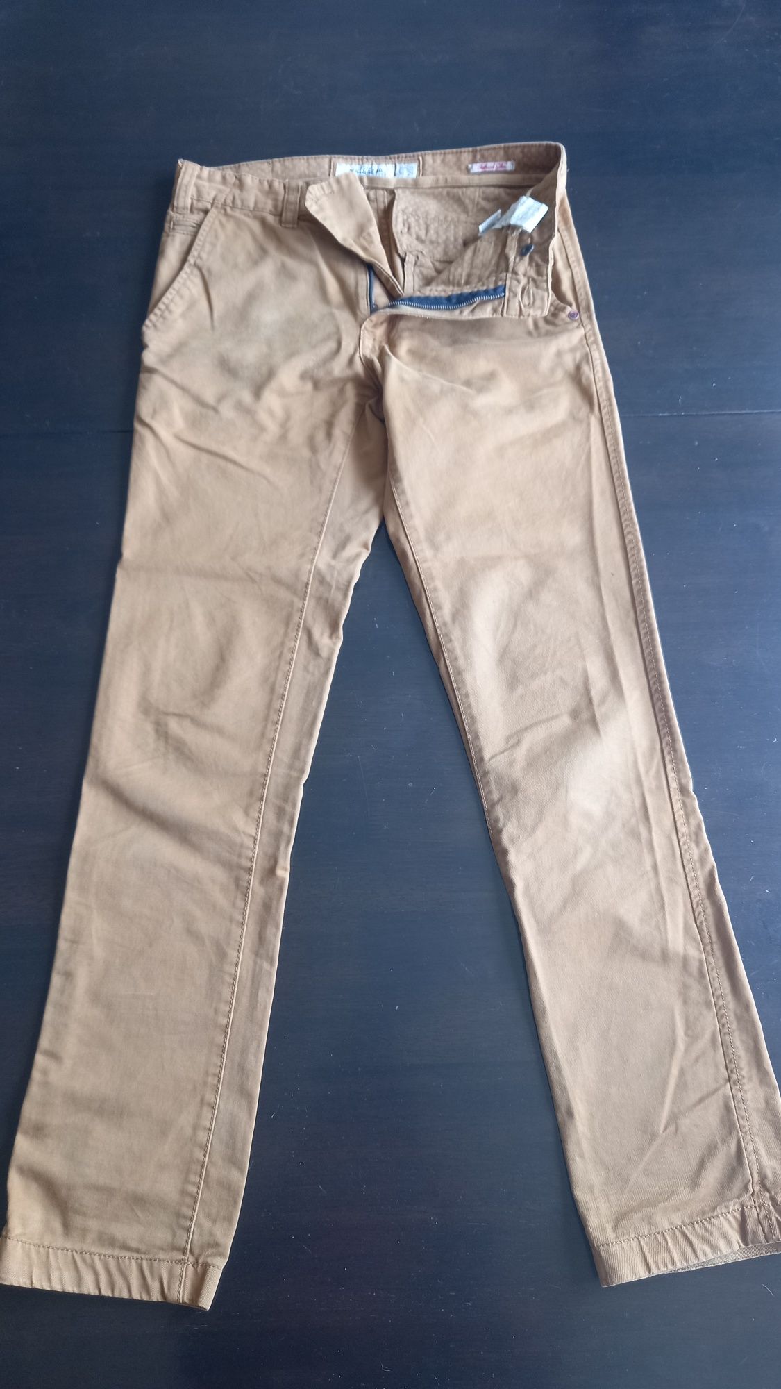 Spodnie proste rurki Pull&Bear musztardowy 36 S Bawełniane