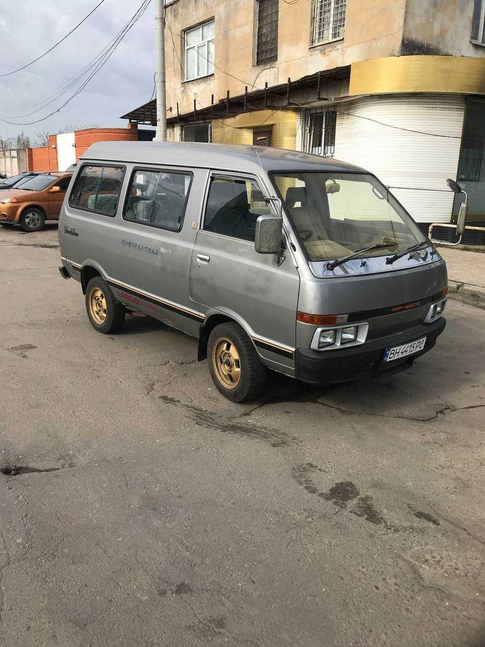 nissan vanette c120