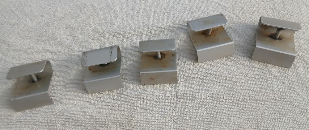 5 Puxadores em Ferro   para Moveis