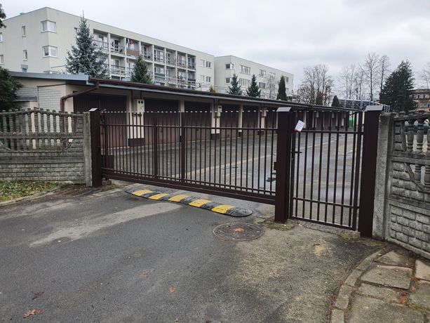 Wynajmę garaż/magazyn murowany ul. Żwirki i Wigury !