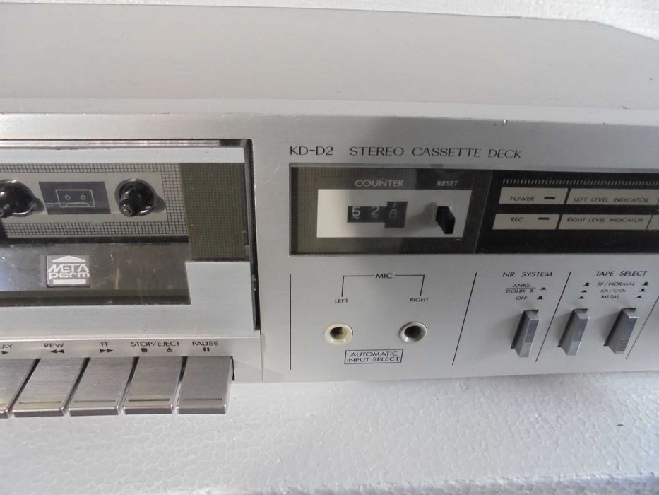 deck marca  jvc kd-d2