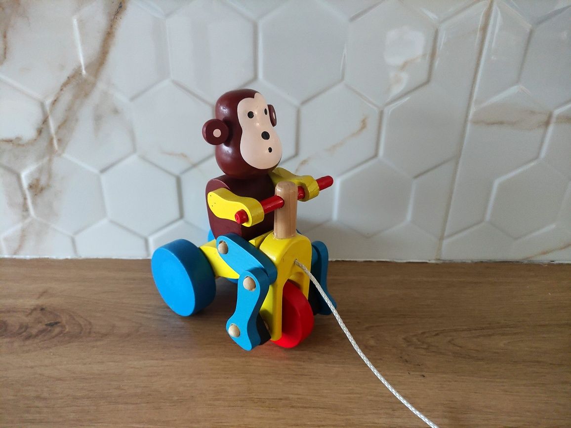 Zabawka do Ciągnięcia Małpka na Rowerze
