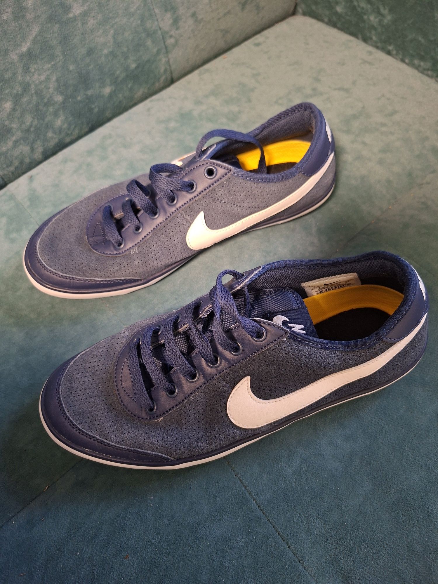 Кросівки nike 39 розмір