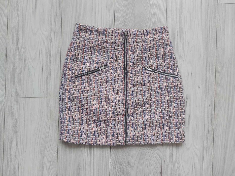 Міні-спідниця на блискавці спереду та
кишенями на блискавці asos s-m