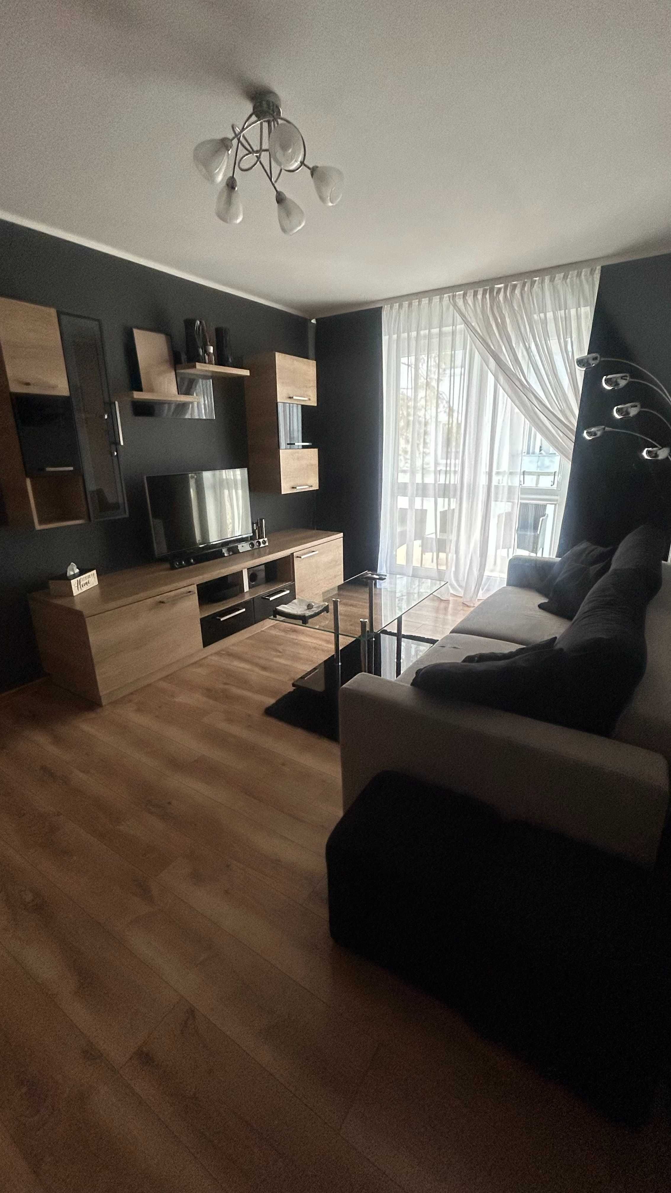 Wynajmę 2-pokojowe mieszkanie 47 m² – Ząbki, ul. Powstańców 47