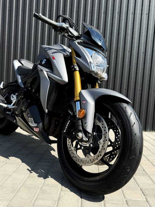 2016 SUZUKI GSX-S1000