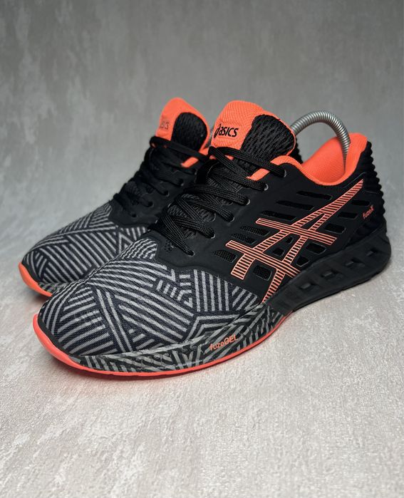 Кросівки ASICS Fuzex