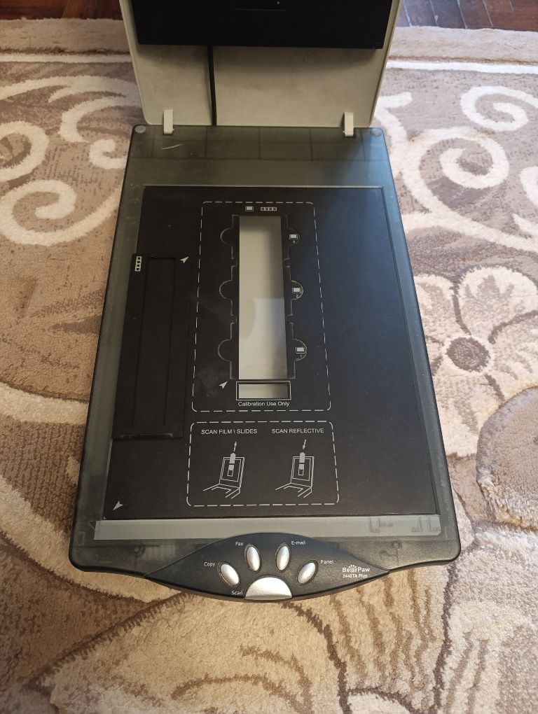 Продам сканер Mustek Bear Paw 2448TA Plus
