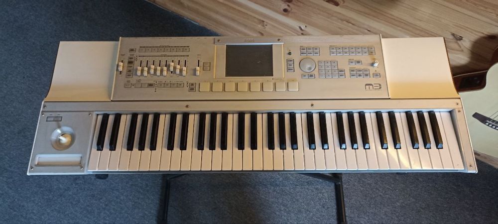 Синтезатор KORG Model M3 - 61