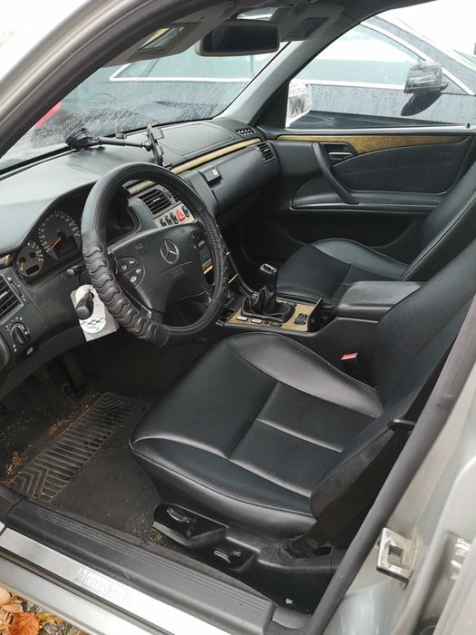 Mercedes E220 CDI Avantgard