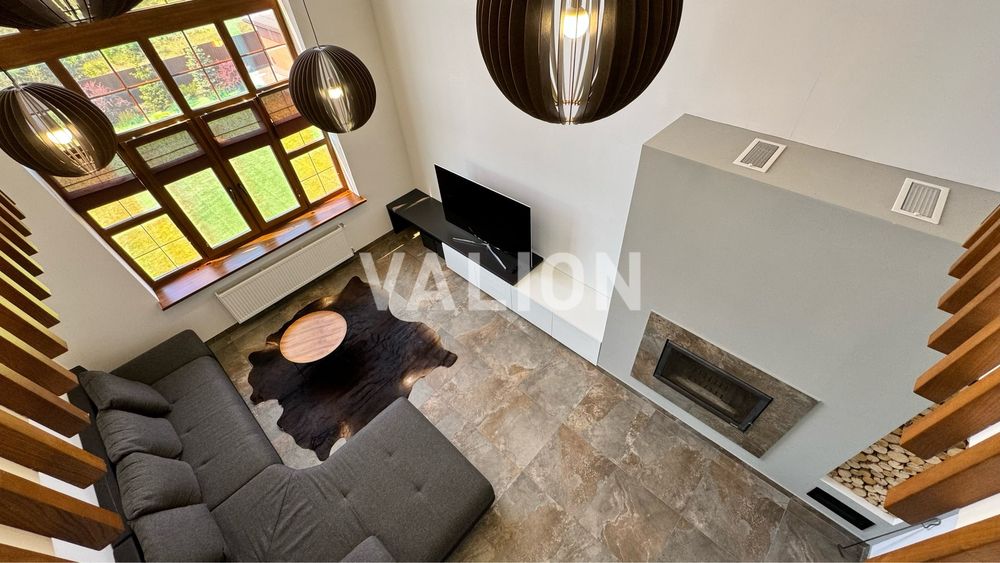 Будинок з сучасним ремонтом в с.Музичі, 25 км до метро Житомирська