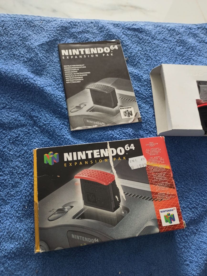 Expansion Pak Nintendo 64 w  boxie. Kompletny + kluczyk