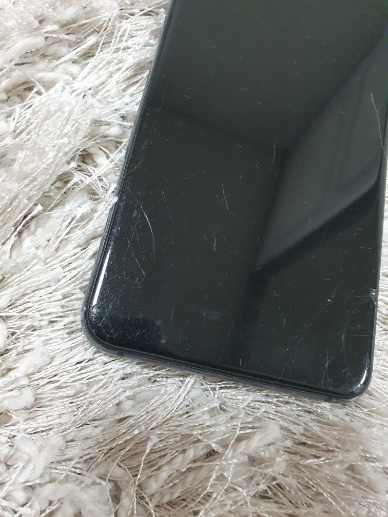 Samsung Galaxy s10e 6/128 2 sim Exynos, смартфон, самсунг, телефон