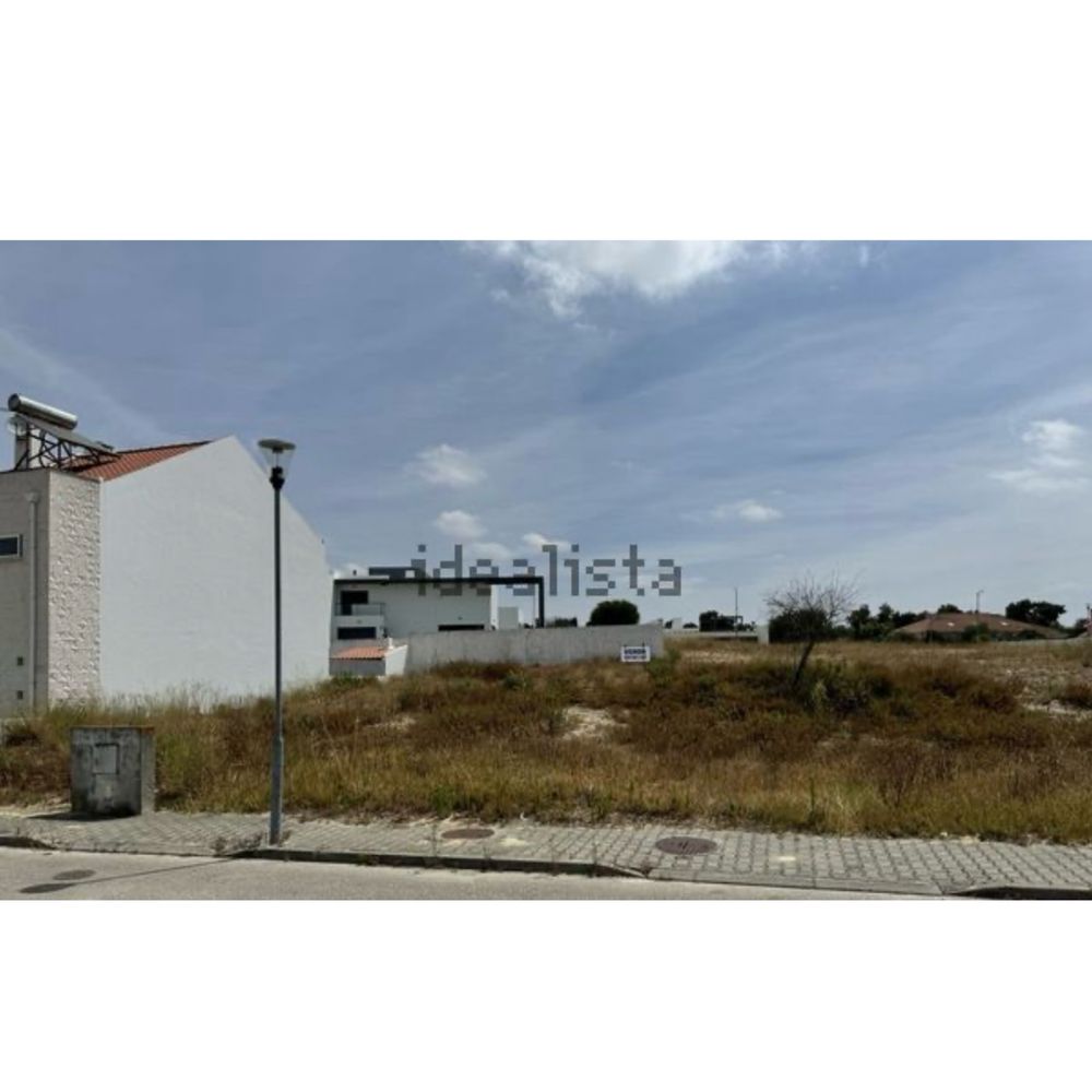 Terreno em Palmela com 161m2