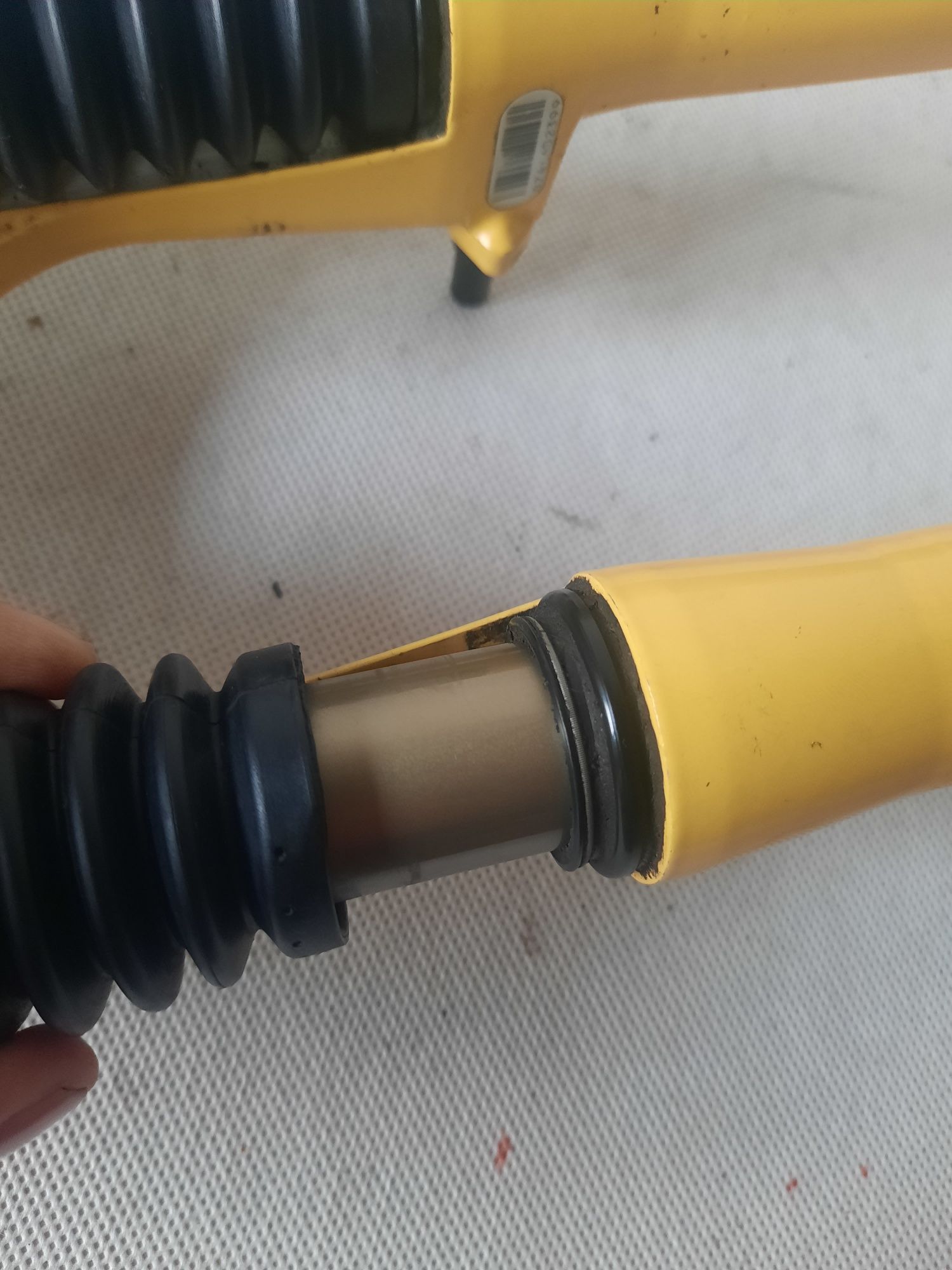 amortyzator rowerowy ROCK SHOX indy SL widelec 26" retro mtb 184 mm