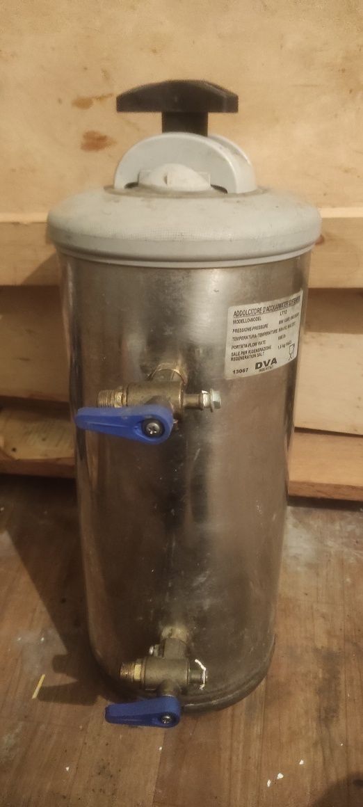 Фильтр-смягчитель для воды DVA LT12