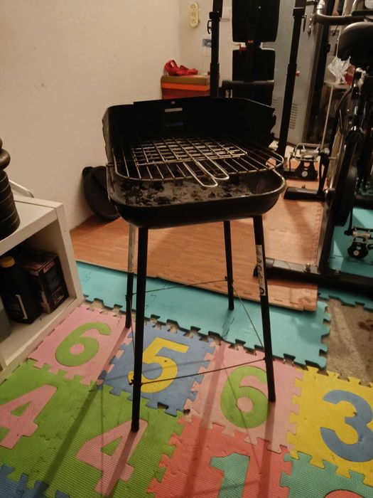 Grelhador de Exterior Portátil Novo