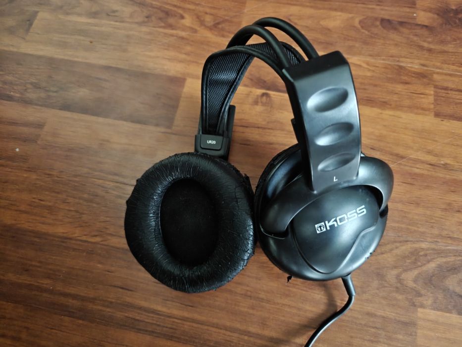 Навушники  Sennheiser  HD201, KOSS UR20,steelseries, sony