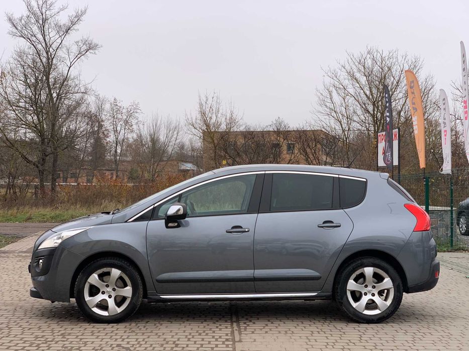Peugeot 3008 2011