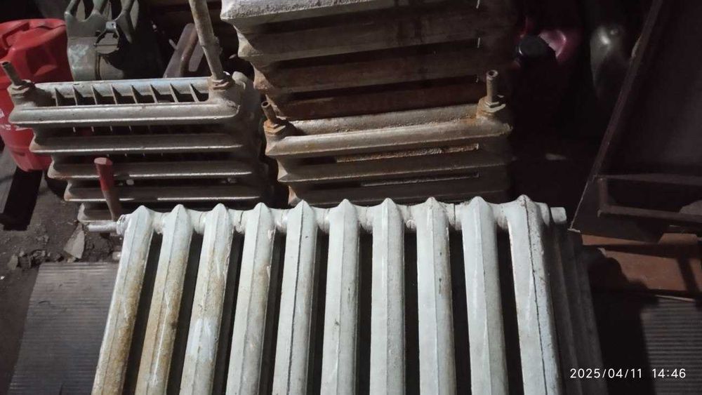 батареї чугунні б/у