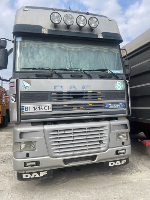 Даф зерновоз напівпричіп в гарному стані