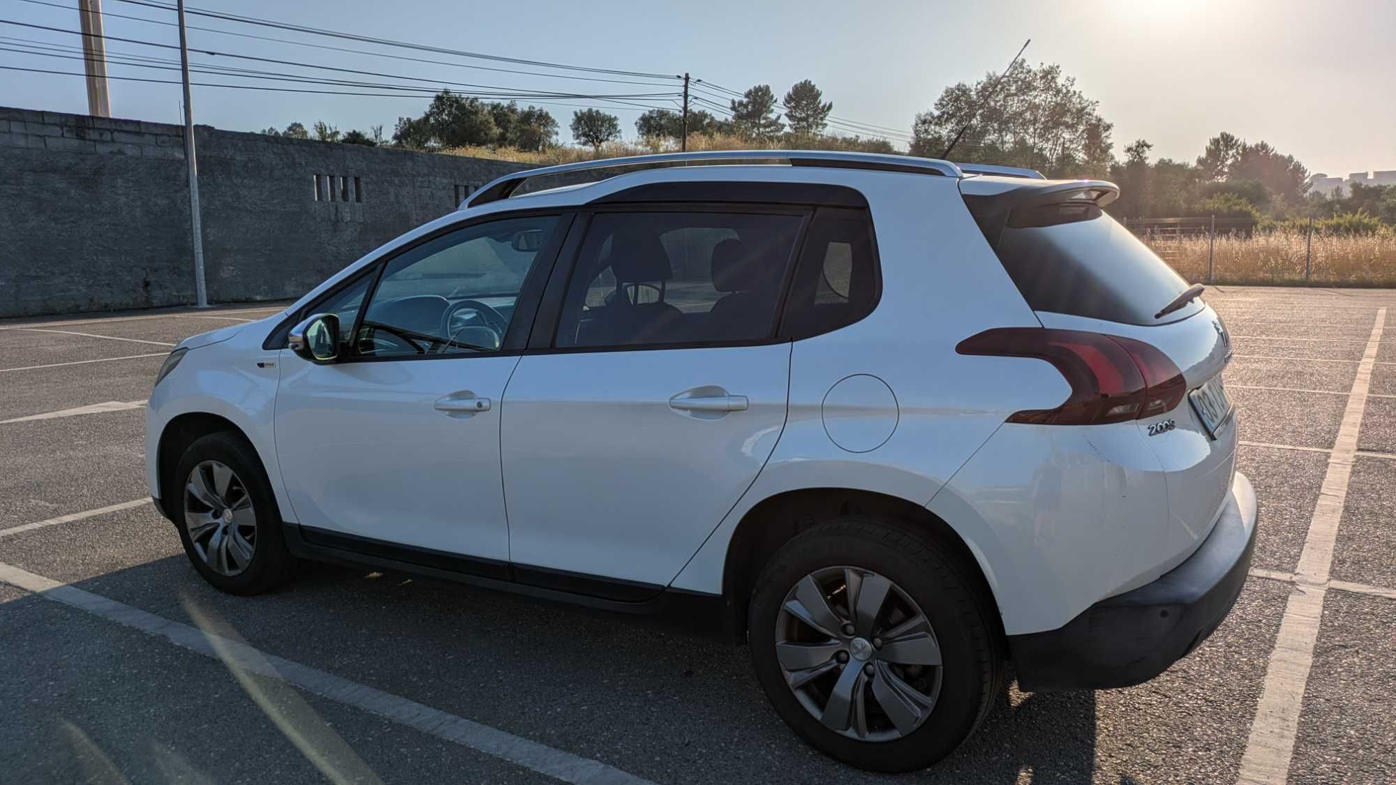 Peugeot 2008 1.6 BlueHDi 99cv | Nacional | 2017 | 1 dono