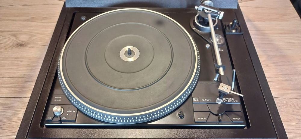 Gramofon Dual CS 1256