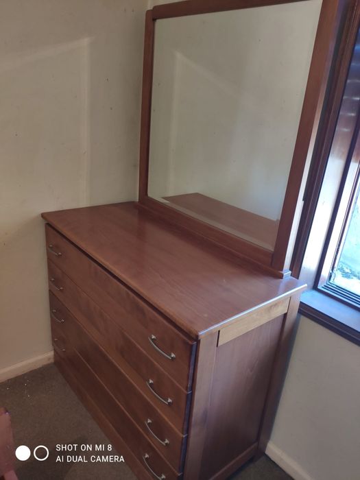 Mobilia de quarto de casal